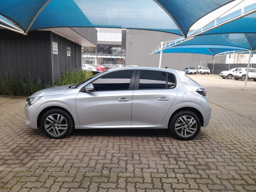 peugeot 208 1.6 16v flex allure at6 4p automatico 2022