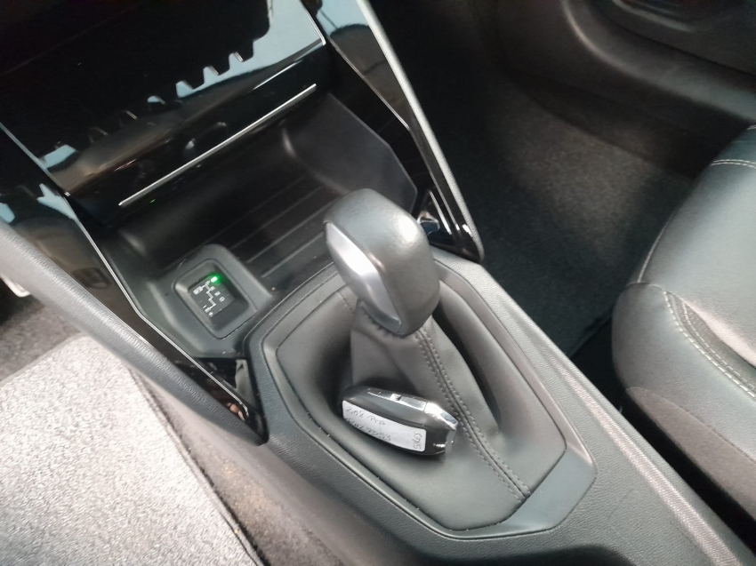 peugeot 208 1.6 16v flex allure at6 4p automatico 2022