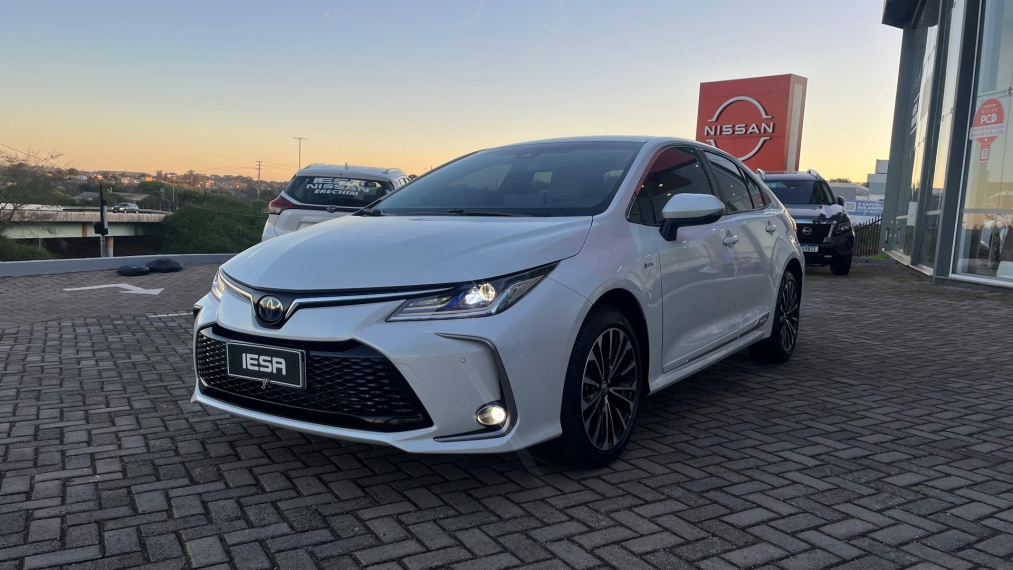 toyota corolla 1.8 vvt-i hybrid flex altis premium cvt 4p automatico 2025