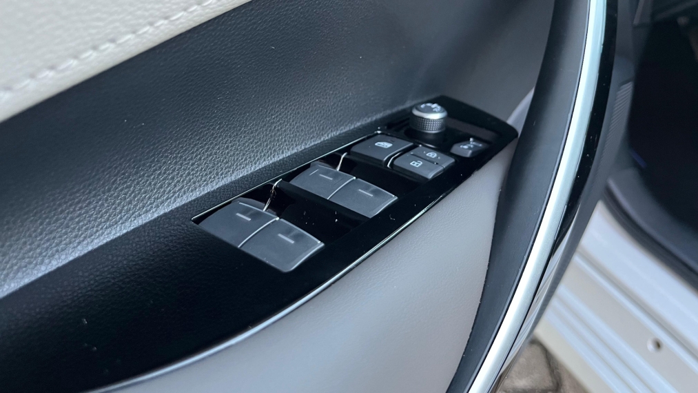 toyota corolla 1.8 vvt-i hybrid flex altis premium cvt 4p automatico 2025