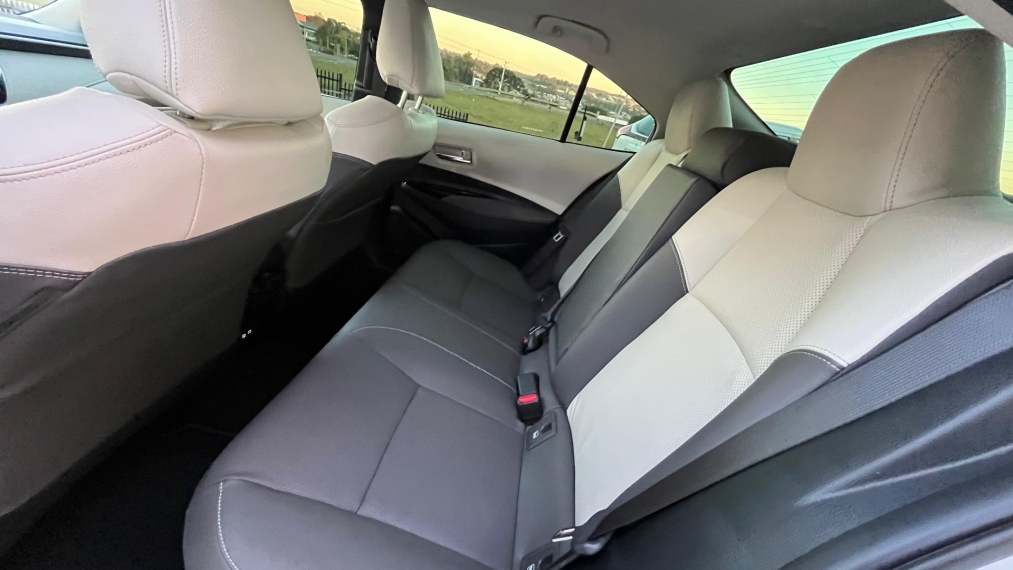 toyota corolla 1.8 vvt-i hybrid flex altis premium cvt 4p automatico 2025