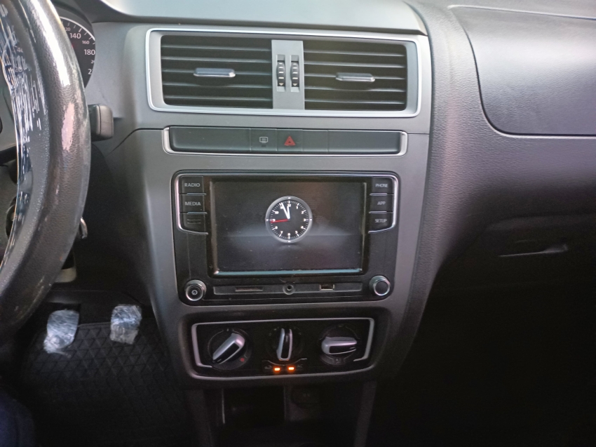 volkswagen fox 1.6 msi total flex connect 4p manual 2020
