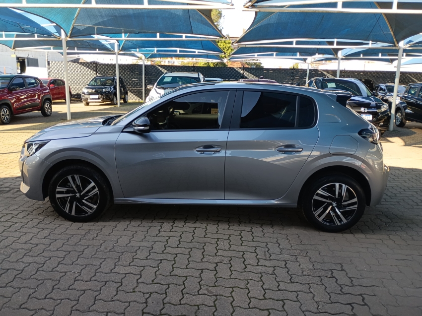peugeot 208 1.0 turbo 200 flex griffe cvt 1.6 5p automatico 2024