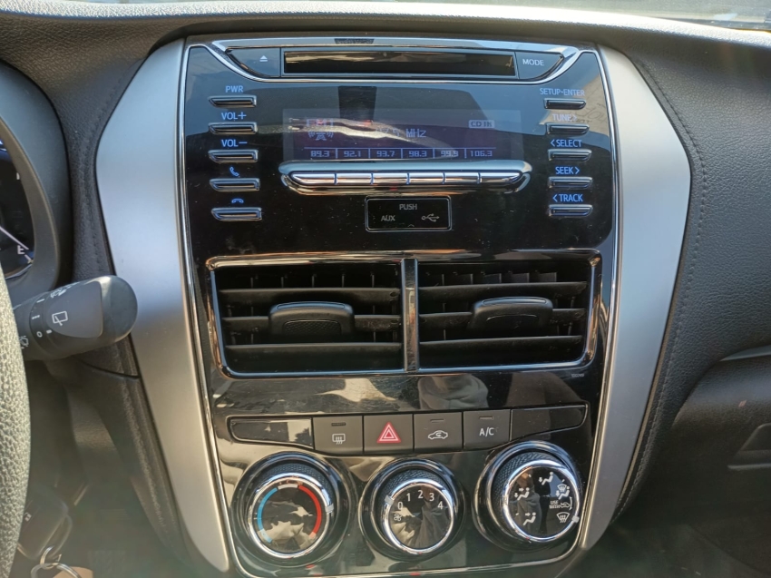 toyota yaris 1.3 16v flex xl manual 5p 2019