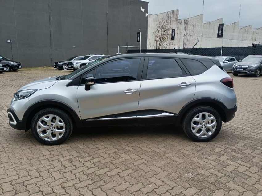 renault captur 1.3 tce flex zen x-tronic 5p automatico 2022