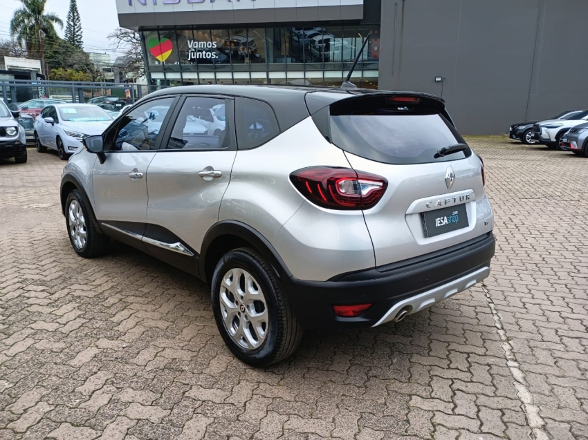 renault captur 1.3 tce flex zen x-tronic 5p automatico 2022