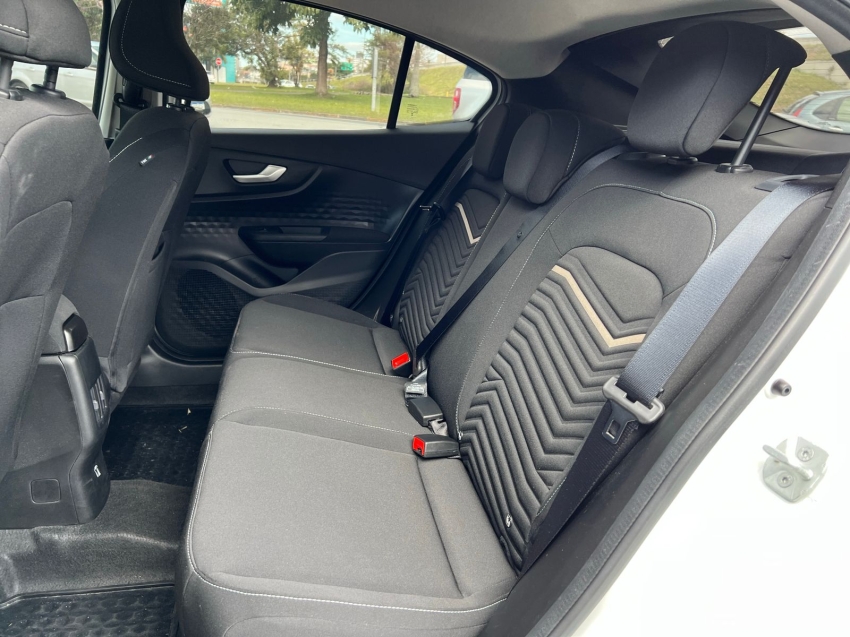 fiat fastback 1.0 turbo 200 flex cvt 5p automatico 2024