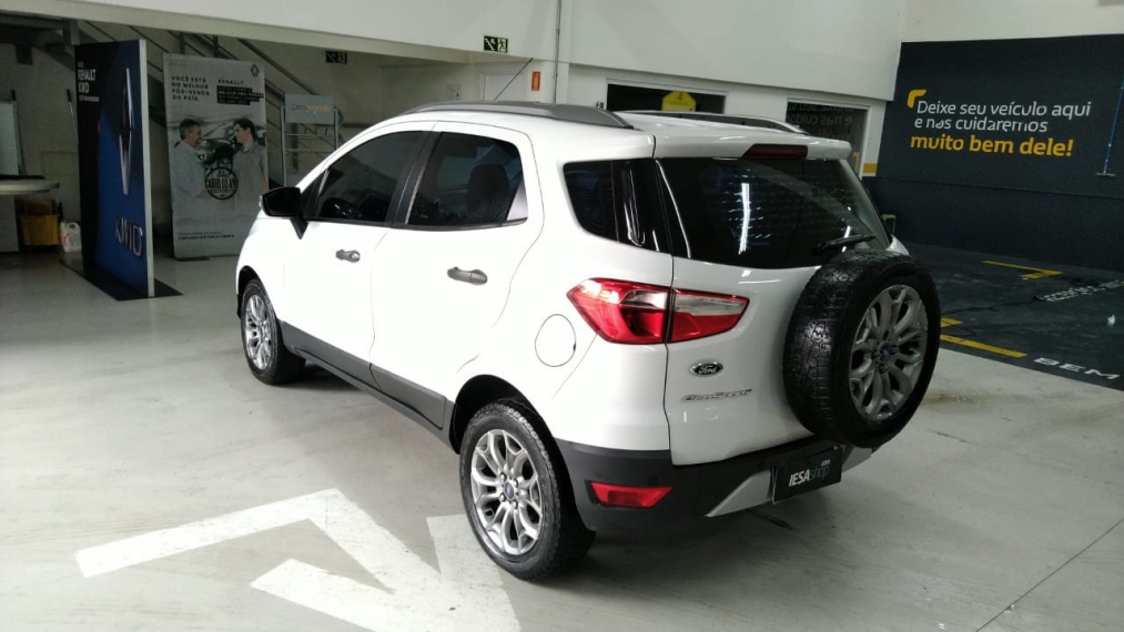 ford ecosport 1.6 freestyle 16v flex 4p manual 2014