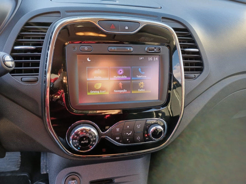 renault captur 1.6 16v sce flex intense x-tronic 4p manual 2019