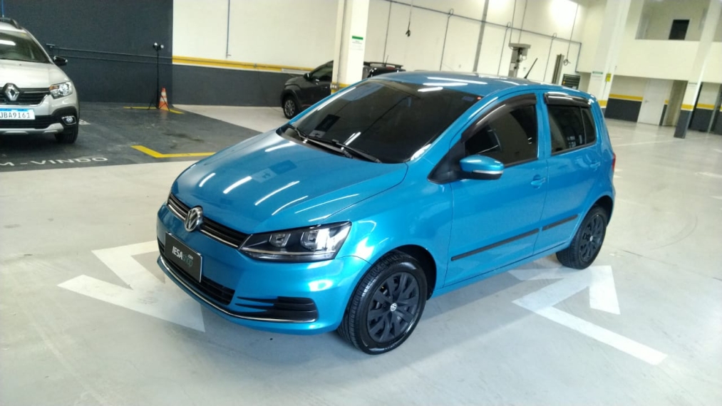 volkswagen fox 1.0 mi trendline 8v flex 4p manual 1.6 2015