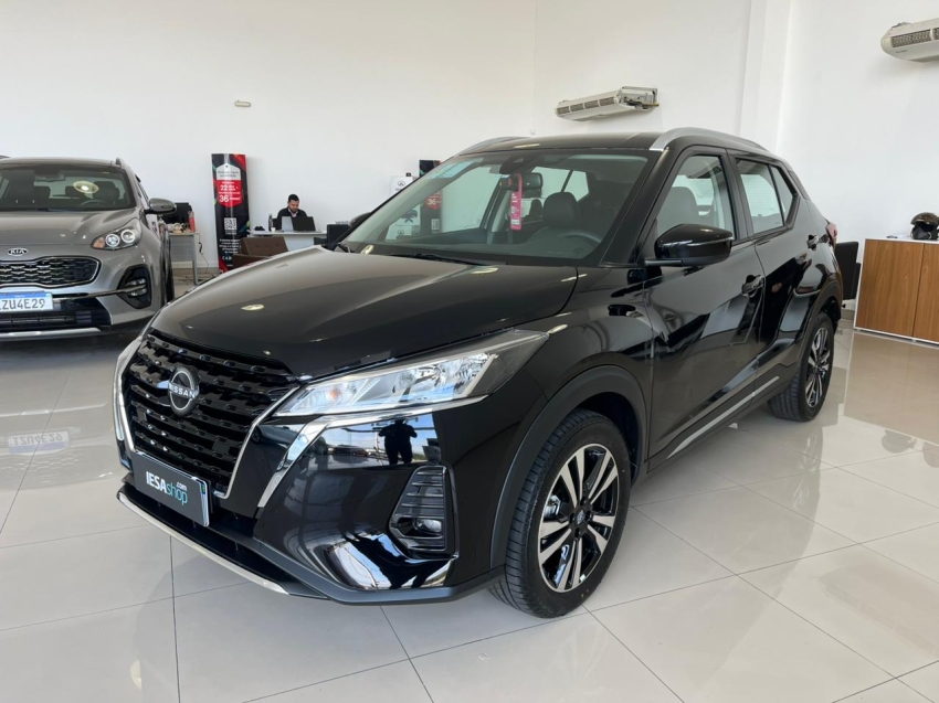 nissan kicks play 1.6 16v flexstart advance plus xtronic 3.9 flex 4p automatico 2025