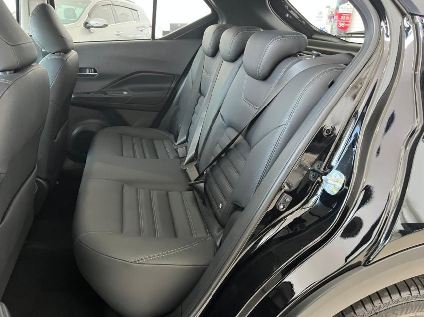 nissan kicks play 1.6 16v flexstart advance plus xtronic 3.9 flex 4p automatico 2025