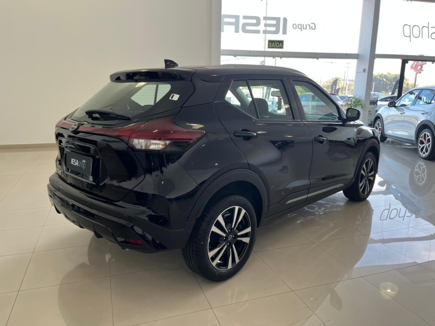 nissan kicks play 1.6 16v flexstart advance plus xtronic 3.9 flex 4p automatico 2025