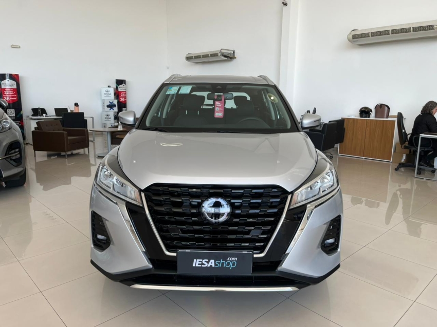 nissan kicks play 1.6 16v flexstart advance plus xtronic 3.9 flex 4p automatico 2025
