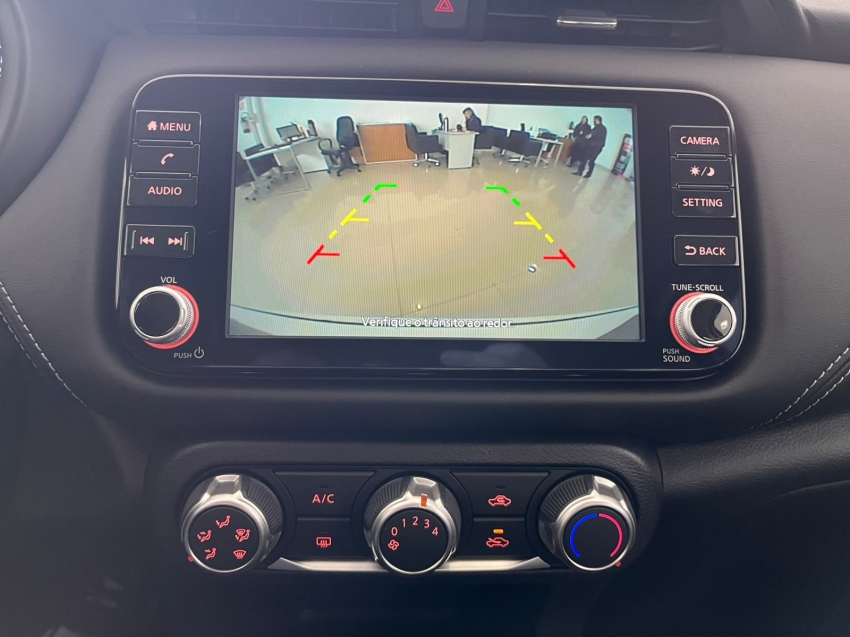 nissan kicks play 1.6 16v flexstart advance plus xtronic 3.9 flex 4p automatico 2025