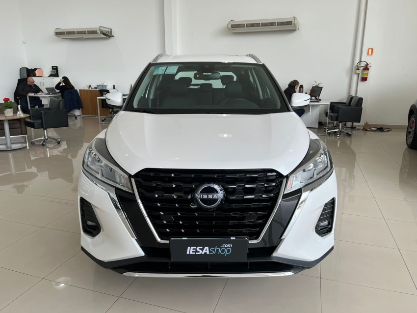 nissan kicks play 1.6 16v flexstart advance plus xtronic 3.9 flex 4p automatico 2025