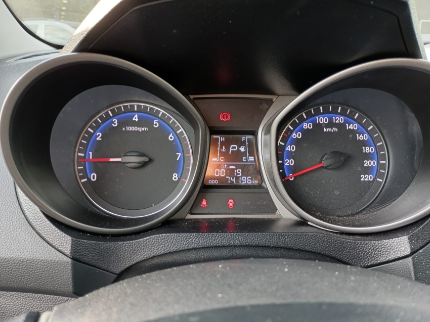 hyundai hb20x 1.6 16v premium flex 4p automatico 2017