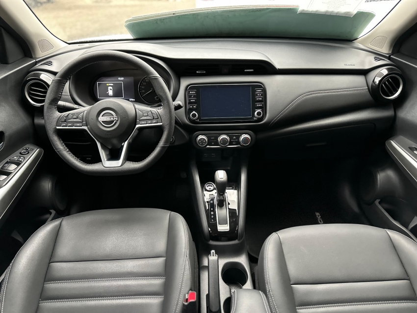nissan kicks play 1.6 16v flexstart advance plus xtronic 1.5 flex 4p automatico 2025