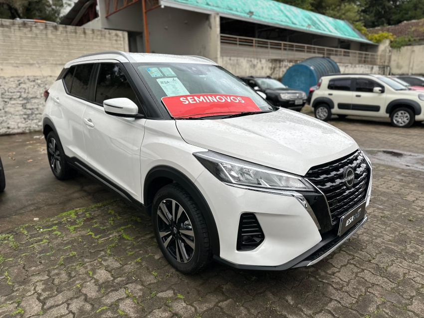nissan kicks play 1.6 16v flexstart advance plus xtronic 1.5 flex 4p automatico 2025
