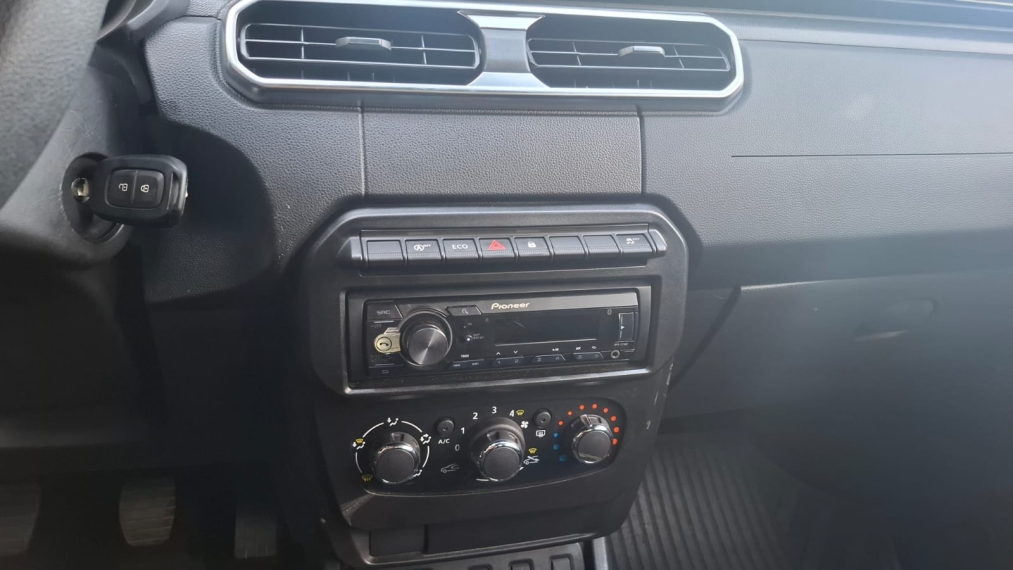 renault oroch 1.6 16v sce flex pro manual 1.5 4p 2024