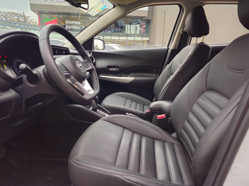 nissan kicks play 1.6 16v flexstart advance plus xtronic 1.5 flex 4p automatico 2025
