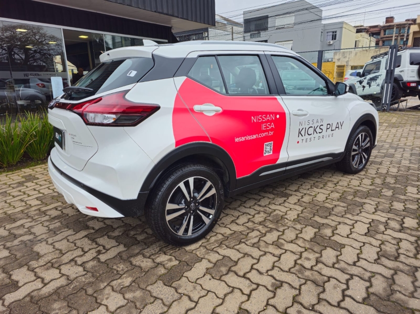 nissan kicks play 1.6 16v flexstart advance plus xtronic 1.5 flex 4p automatico 2025