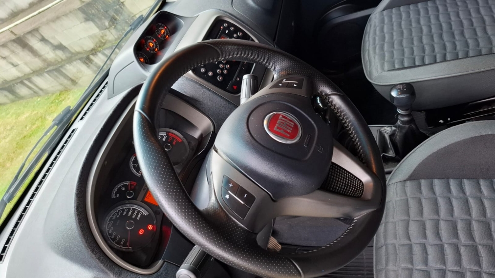 fiat idea 1.8 mpi adventure 16v flex 4p manual 2016
