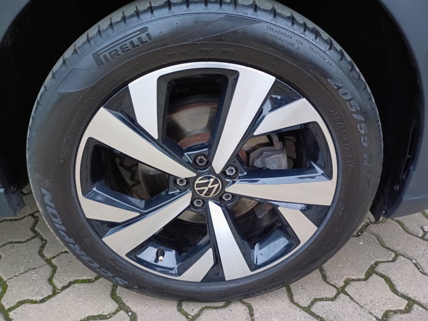 volkswagen nivus 1.0 200 tsi total flex highline automatico 4p 2023
