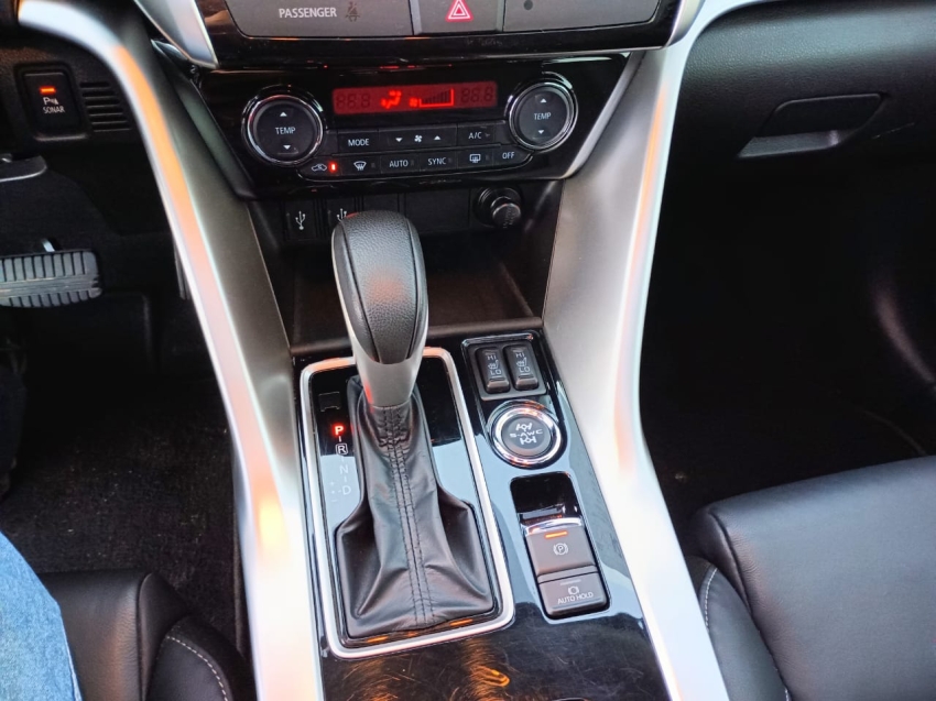 mitsubishi eclipse cross 1.5 mivec turbo gasolina hpe-s cvt 4p automatico 2024
