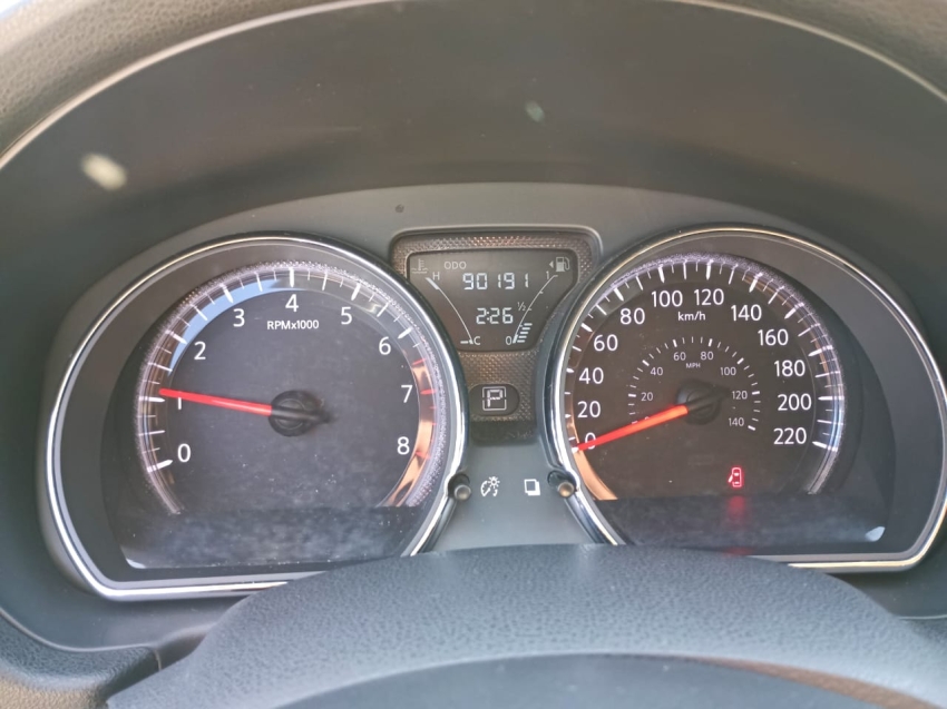 nissan versa 1.6 16v flexstart unique 4p xtronic flex automatico 2017