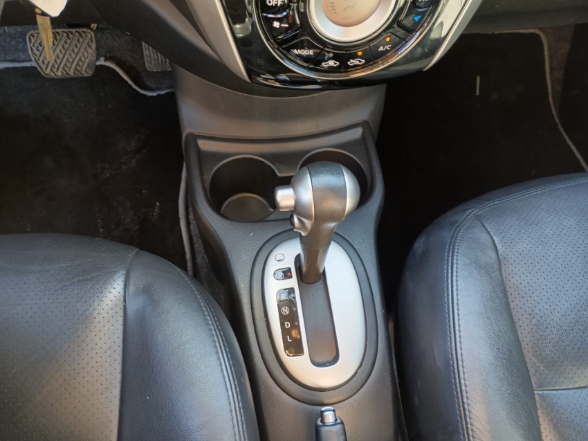 nissan versa 1.6 16v flexstart unique 4p xtronic flex automatico 2017