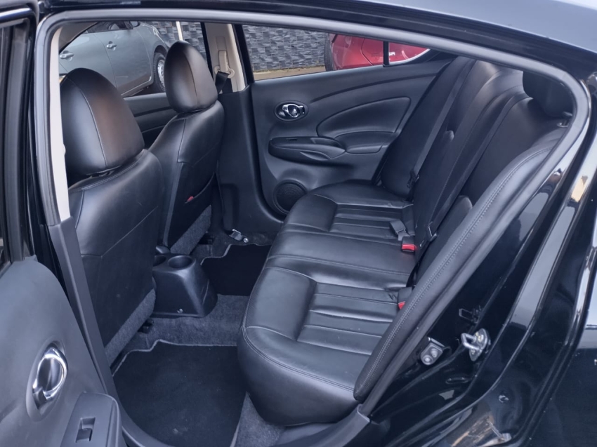 nissan versa 1.6 16v flexstart unique 4p xtronic flex automatico 2017