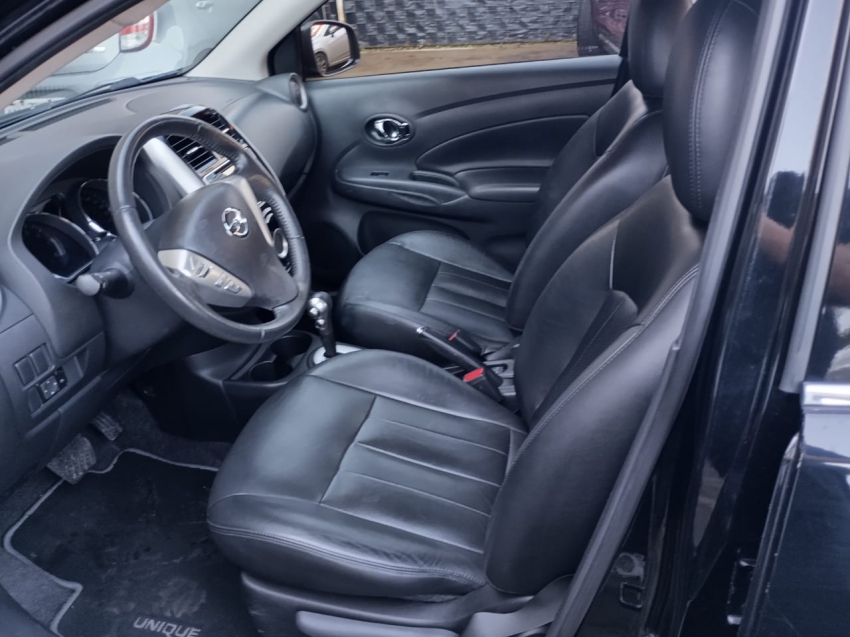 nissan versa 1.6 16v flexstart unique 4p xtronic flex automatico 2017