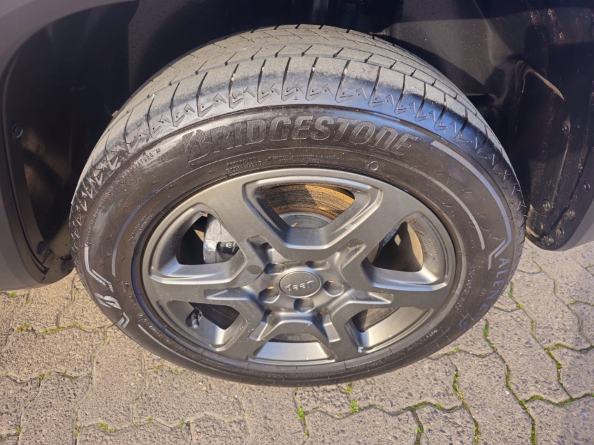 jeep renegade 1.3 t270 turbo flex sport at6 4p automatico 2022