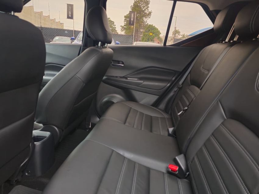 nissan kicks 1.6 16v flexstart sv 4p xtronic flex 5p automatico 2019