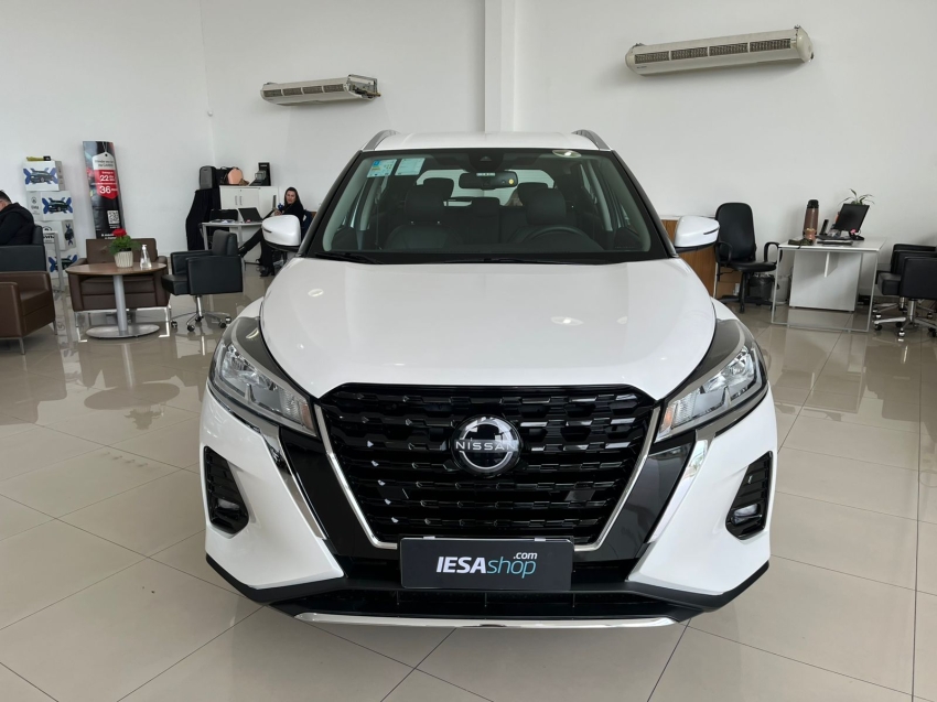 nissan kicks play 1.6 16v flexstart advance plus xtronic 1.5 flex 4p automatico 2025