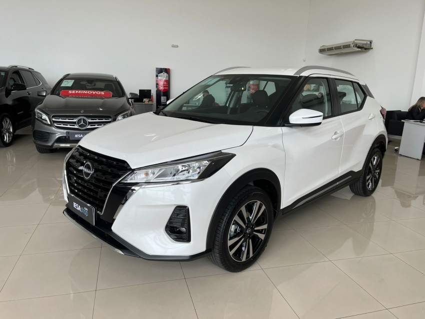 nissan kicks play 1.6 16v flexstart advance plus xtronic 1.5 flex 4p automatico 2025