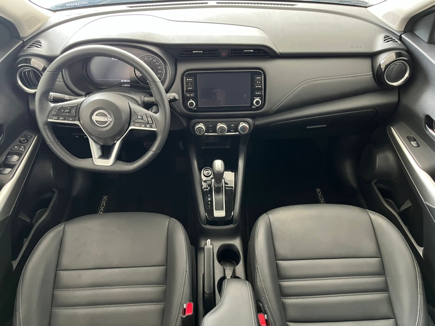 nissan kicks play 1.6 16v flexstart advance plus xtronic 1.5 flex 4p automatico 2025