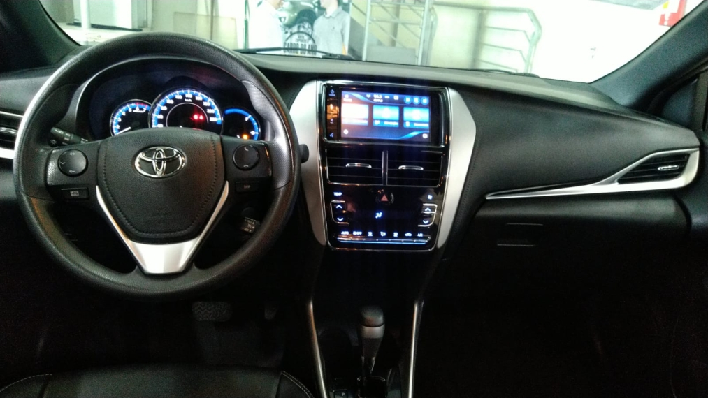 toyota yaris 1.3 16v flex xl plus tech multidrive 5p automatico 2020