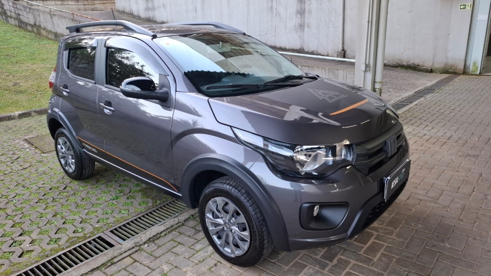 fiat mobi 1.0 evo flex trekking manual 4p 2025