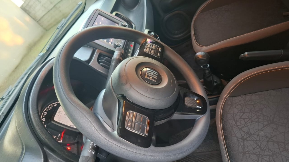 fiat mobi 1.0 evo flex trekking manual 4p 2025