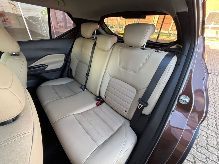 nissan kicks 1.6 16v flexstart sl 4p xtronic flex 5p automatico 2019