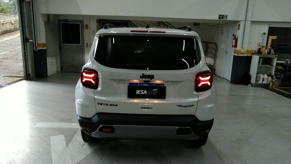 jeep renegade 1.3 t270 turbo flex trailhawk 4x4 at9 4p automatico 2025