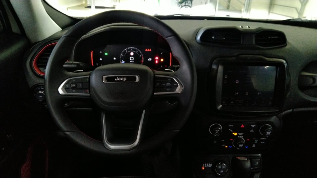 jeep renegade 1.3 t270 turbo flex trailhawk 4x4 at9 4p automatico 2025