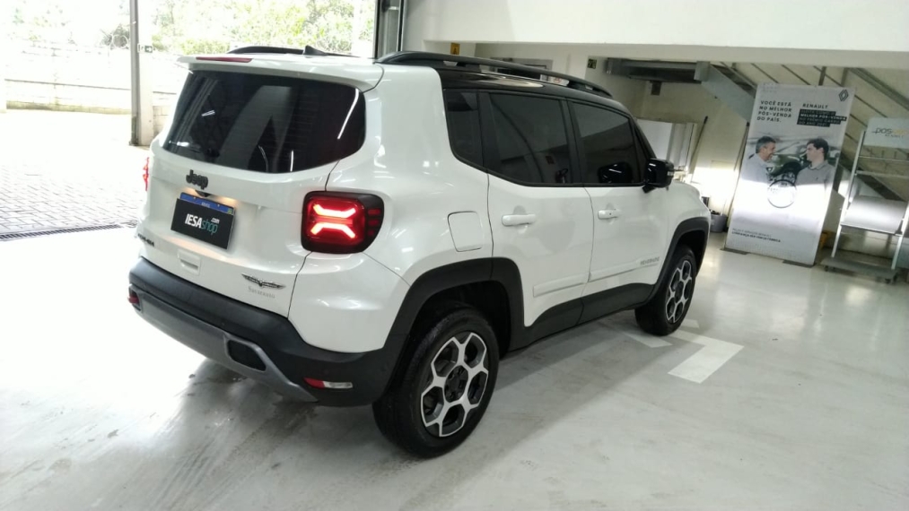 jeep renegade 1.3 t270 turbo flex trailhawk 4x4 at9 4p automatico 2025