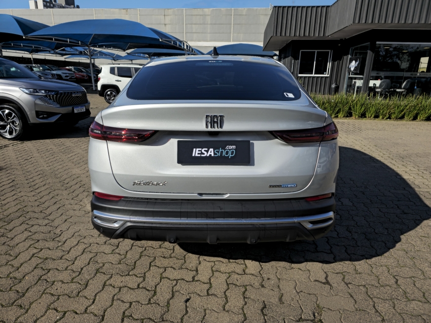 fiat fastback 1.0 turbo 200 hybrid audace cvt 1.1 hibrido 4p automatico 2025