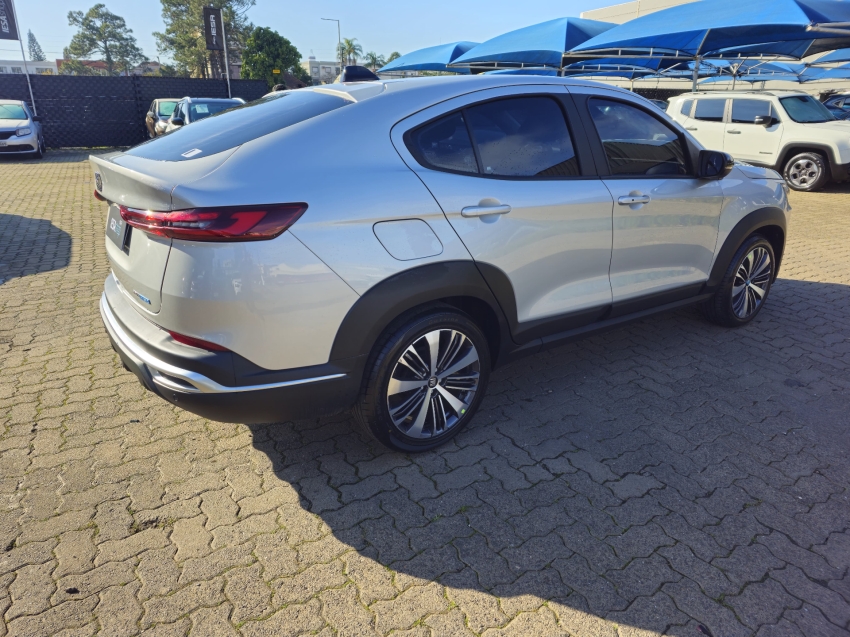fiat fastback 1.0 turbo 200 hybrid audace cvt 1.1 hibrido 4p automatico 2025