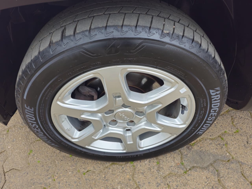 jeep renegade 1.3 t270 turbo flex at6 4p automatico 2024