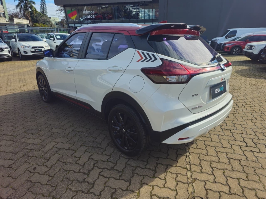 nissan kicks 1.6 16v flexstart xplay xtronic flex 4p automatico 2022