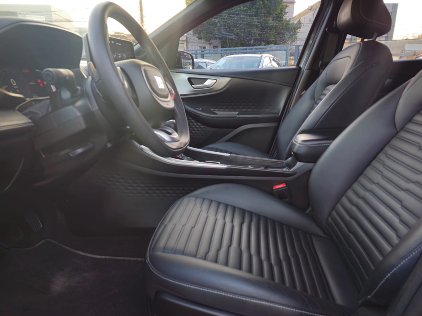 fiat fastback 1.0 turbo 200 flex impetus cvt 4p automatico 2024